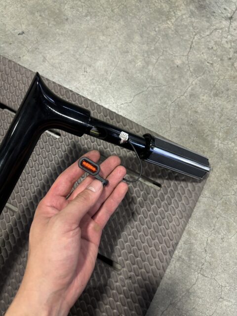 ウインカー取り付け