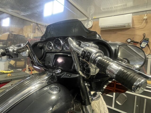 FLHXSE　ハンドル交換