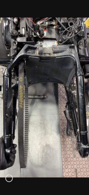 スイングアーム