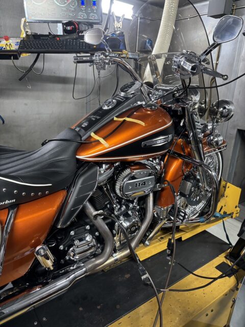 チューニング中