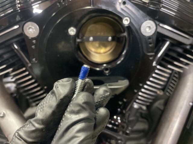 ロックタイト塗