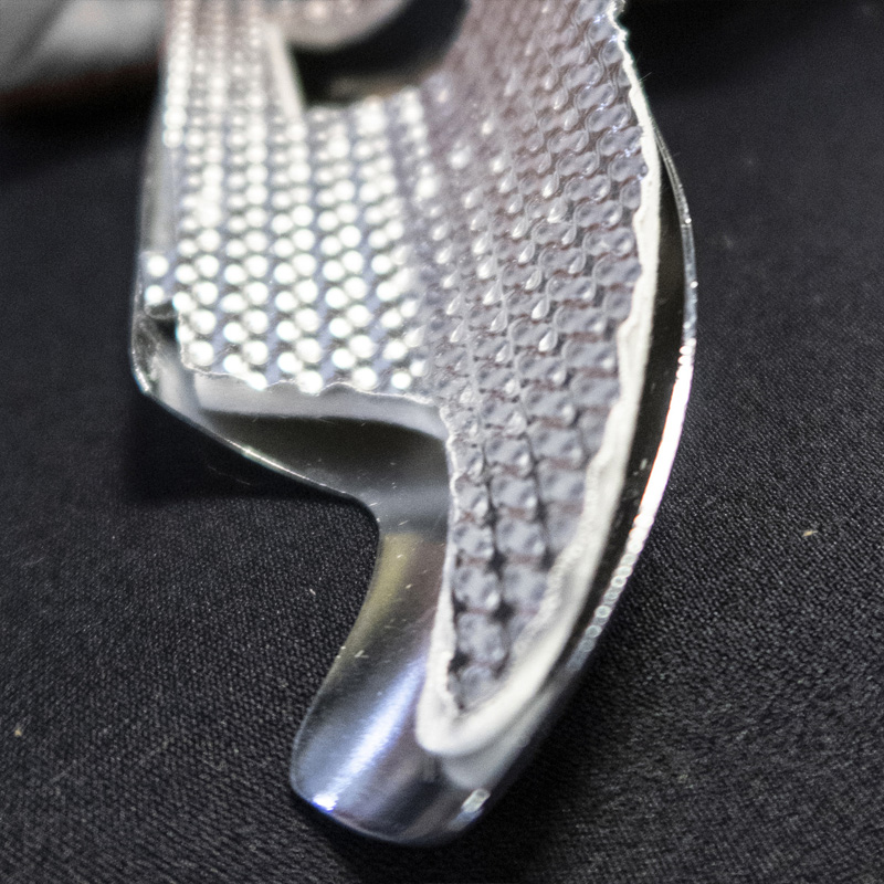 DEI ヒートシールドライナー (エキパイの裏に貼る断熱パーツ)