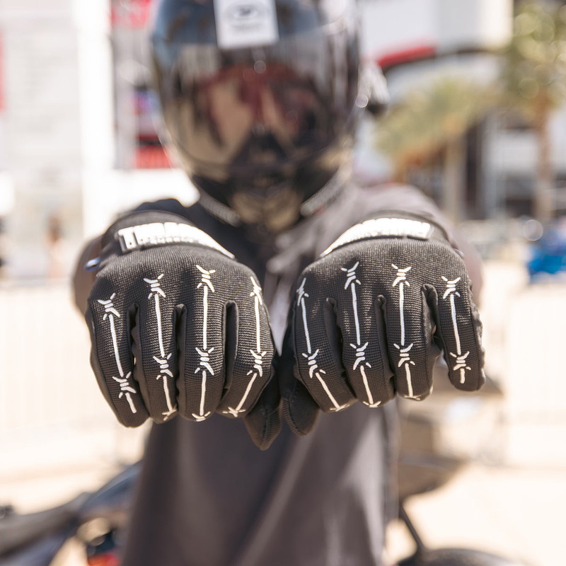 ワイヤー ステルスグローブ