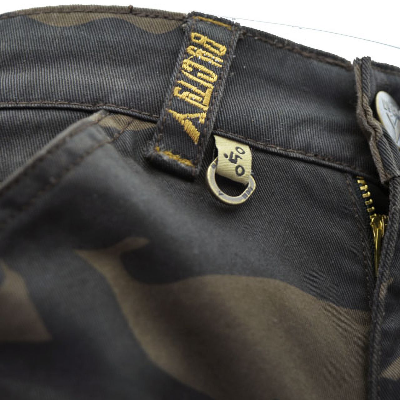 エアージーンズ カモフラージュ