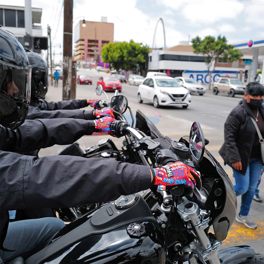 【決算セール】タコ・ステルスグローブ 限定モデル Mサイズ