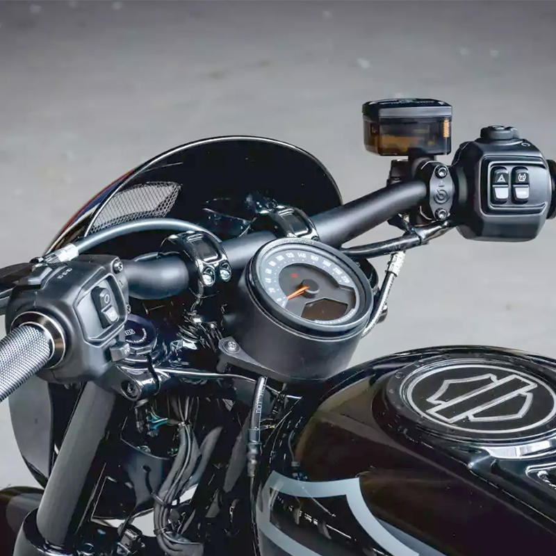 サンダーバイク■ フラットライザーキット 1インチ径ハンドル用 ブラック 【ナイトスター】 Thunderbike