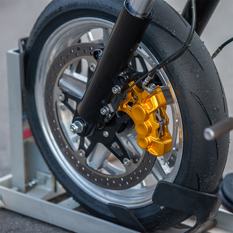 14インチ ビッグブレーキローター ハブマウント フロント/左側