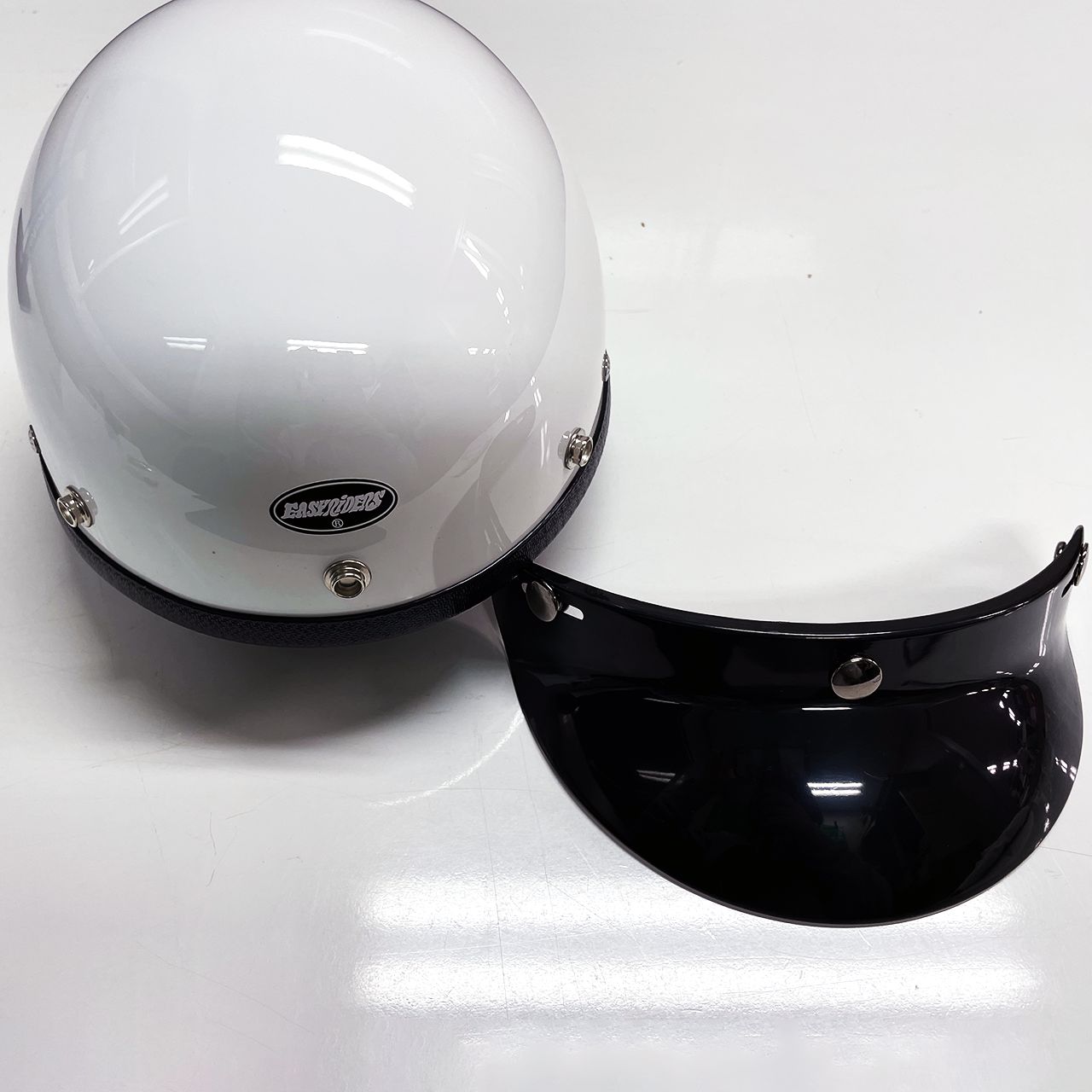 【在庫限定販売】イージーライダース■ポリスタイプヘルメット ラウンドバイザー付 ホワイト