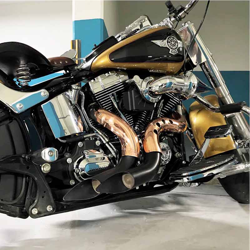 カットバック フルエキゾースト ブラック/カッパー