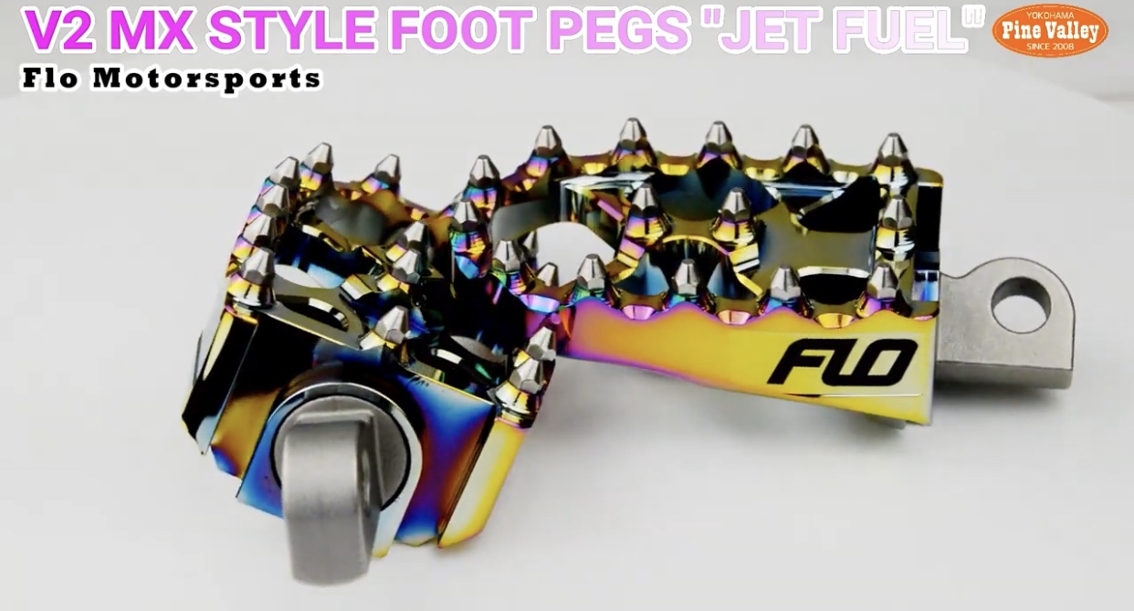 FLO Motorsports V2 MX ジェットフューエル FLO□MXスタイルワイド V2フットペグ/ジェットフューエル（虹色） 左右