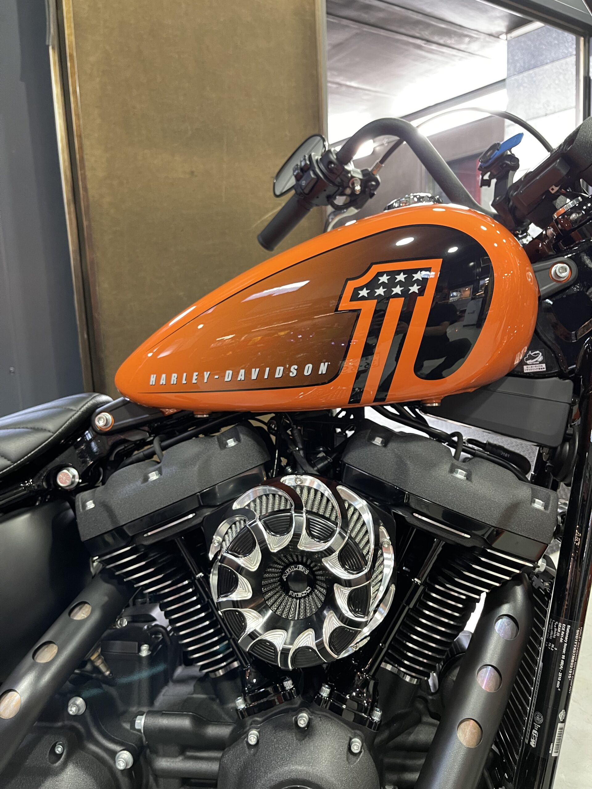 ⁄ XL1200NS タンクカバー » スポーツスター サイモンカスタム社製 