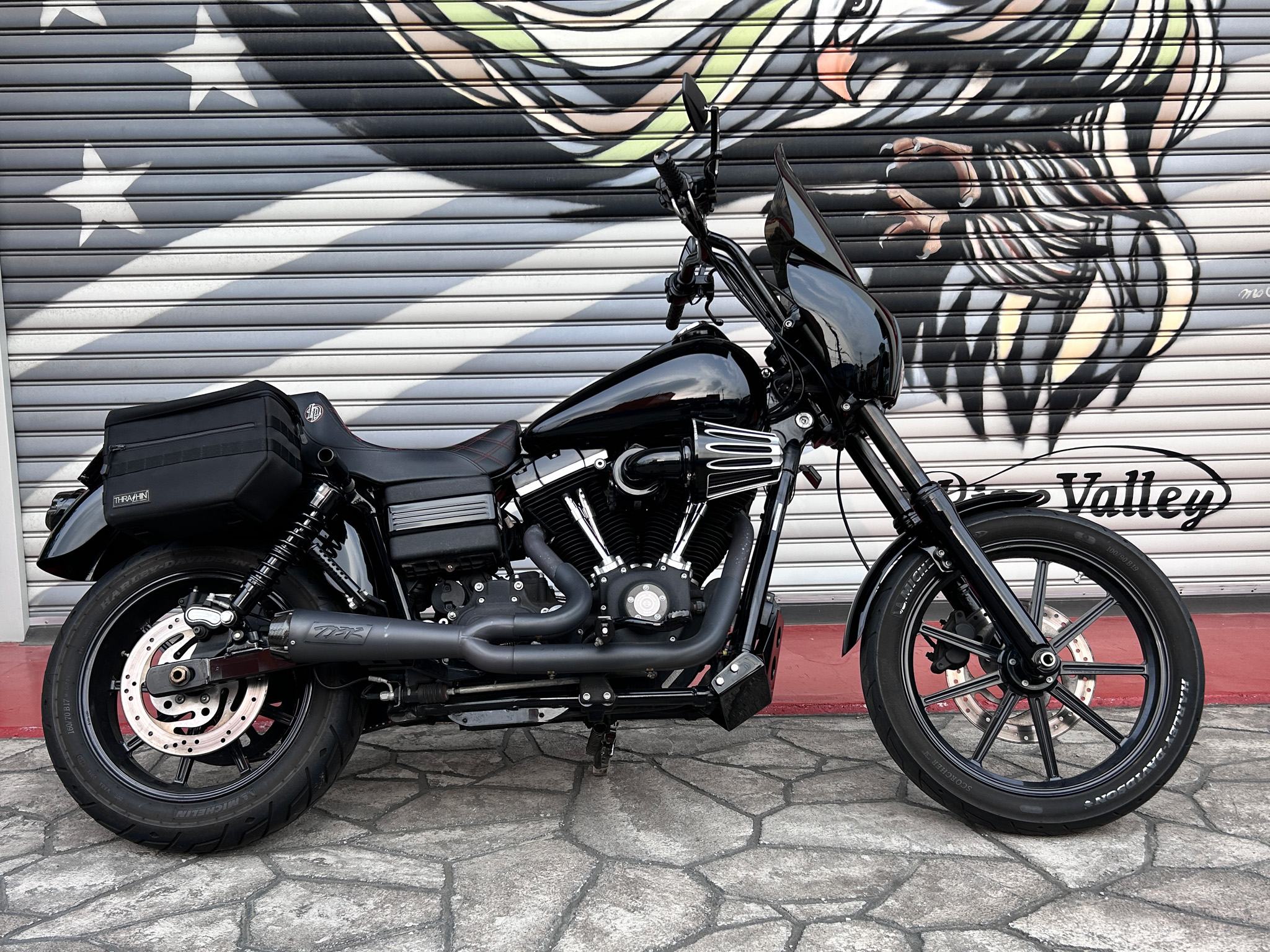 SOLD】【横浜】2010年 FXDB ストリートボブ（ビビッドブラック