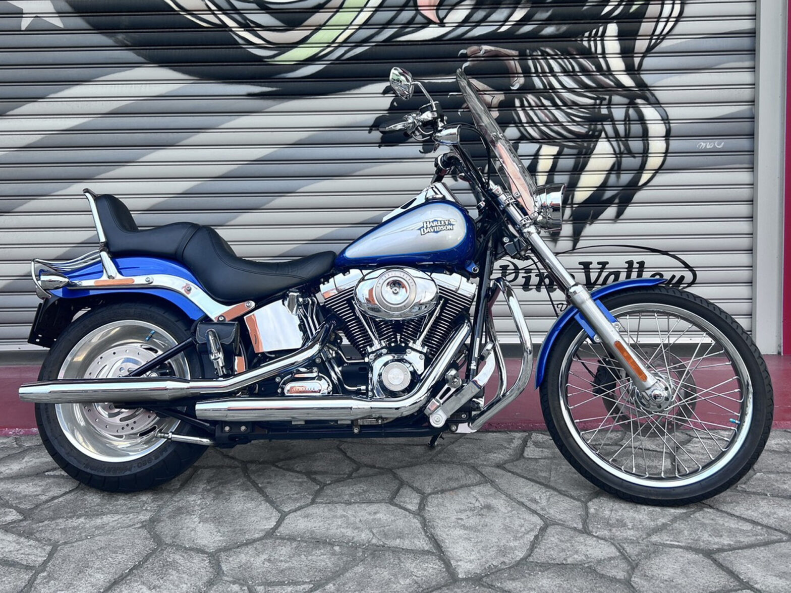 【横浜】2010年 FXSTC ソフテイルカスタム（ブルー/シルバー）